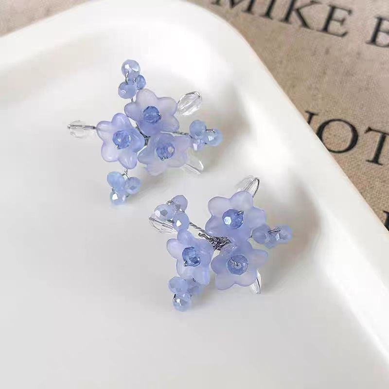 Sier Needle Resin Flower Tassel Mori Stud Earrings