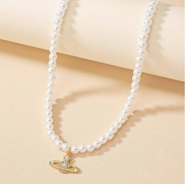 Women's Attractive Vintage Pearl Saturn Design Necklaces