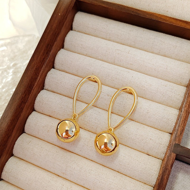 Women's Classic Retro Water Drop High-grade Alloy Earrings