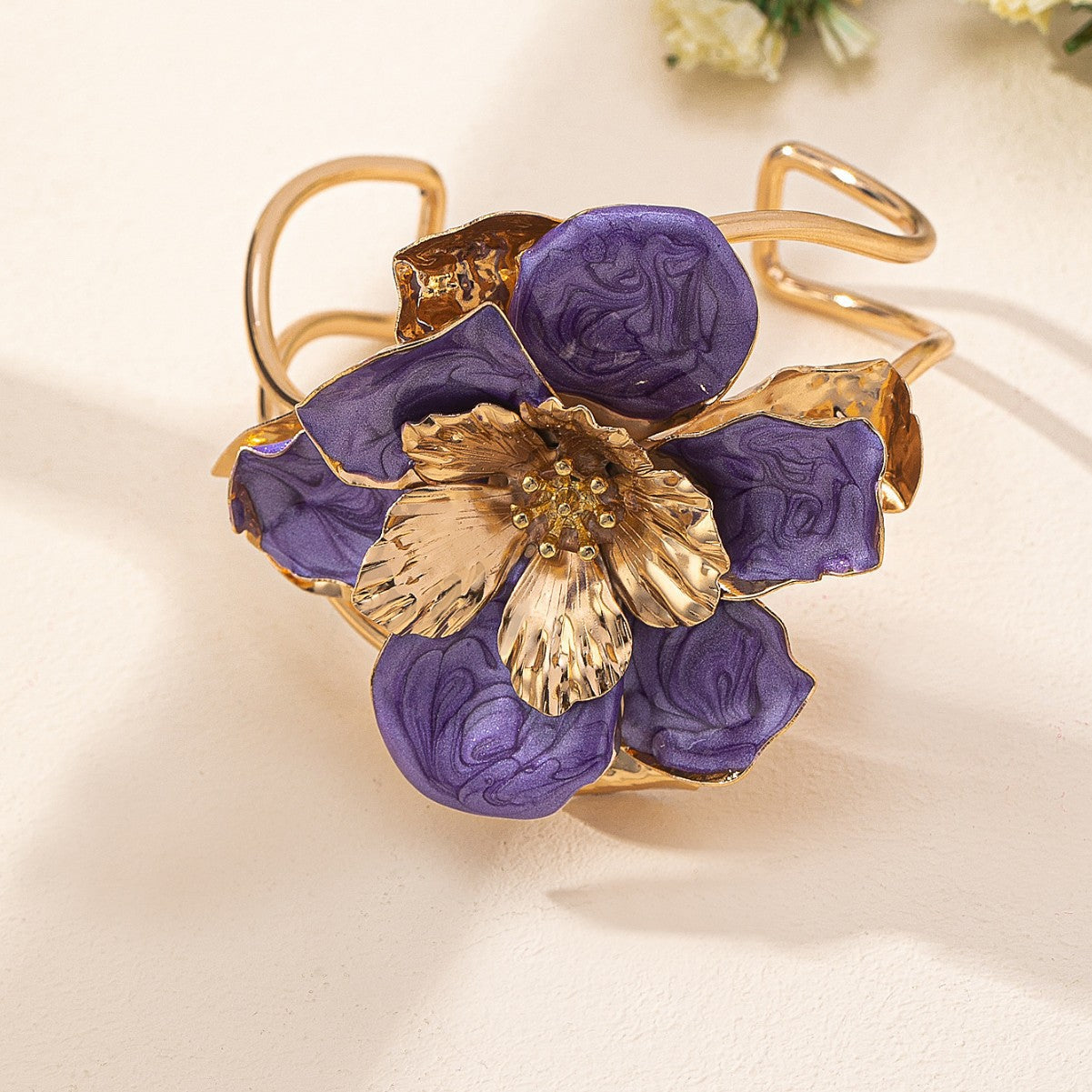 Sweet Charm Trend Cold Wind Exaggerated Big Fashion Flower Personality Earrings
