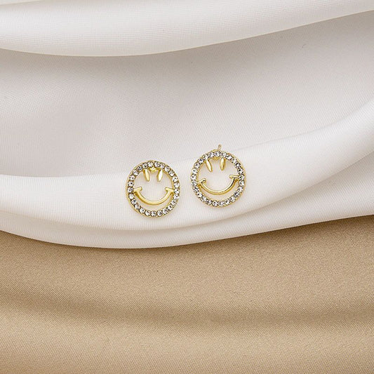 Women's Smiley Face Elegant Ear Clip Piercing Earrings