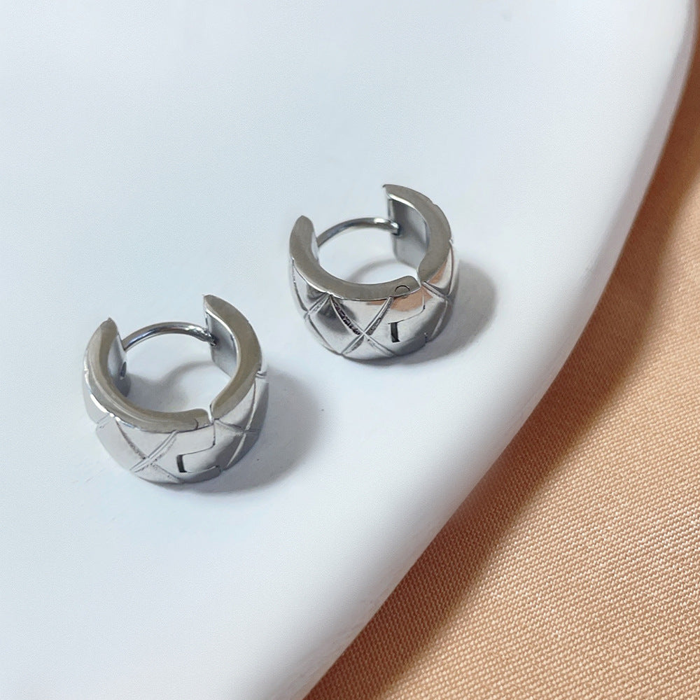 Round Female Design Light Luxury Simple Earrings