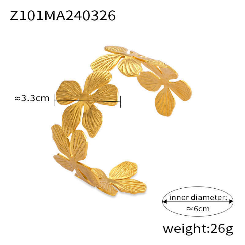 Women's Pleated Titanium Steel Gold-plated Light Luxury Temperament Design Bracelets