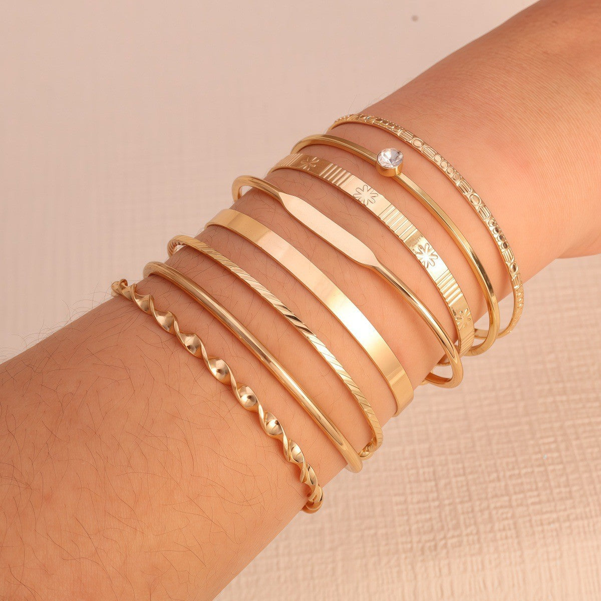 Fashion Personality Embossed Twist Geometric Stacked Bracelets
