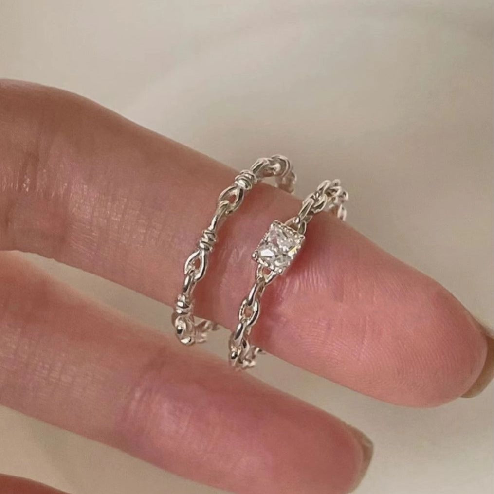 Women's Two-piece Chain Square Diamond Index Finger Niche Design Rings