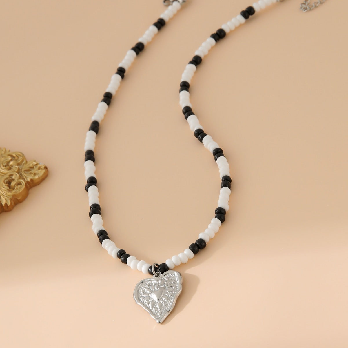 Women's Bead Leaves Love Simple Beaded Ornament Necklaces