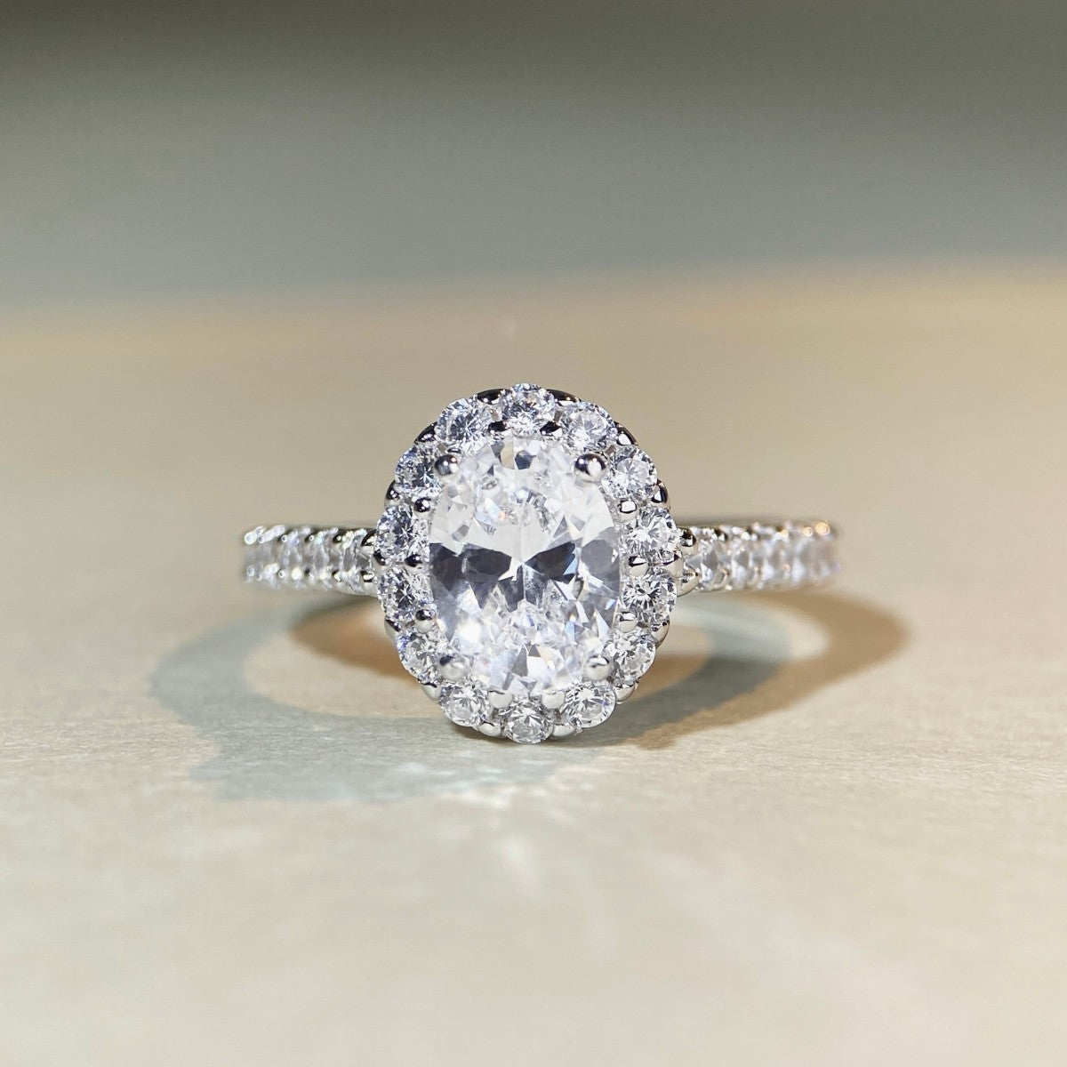 Big Diamond Female Color Moissanite Gift Rings