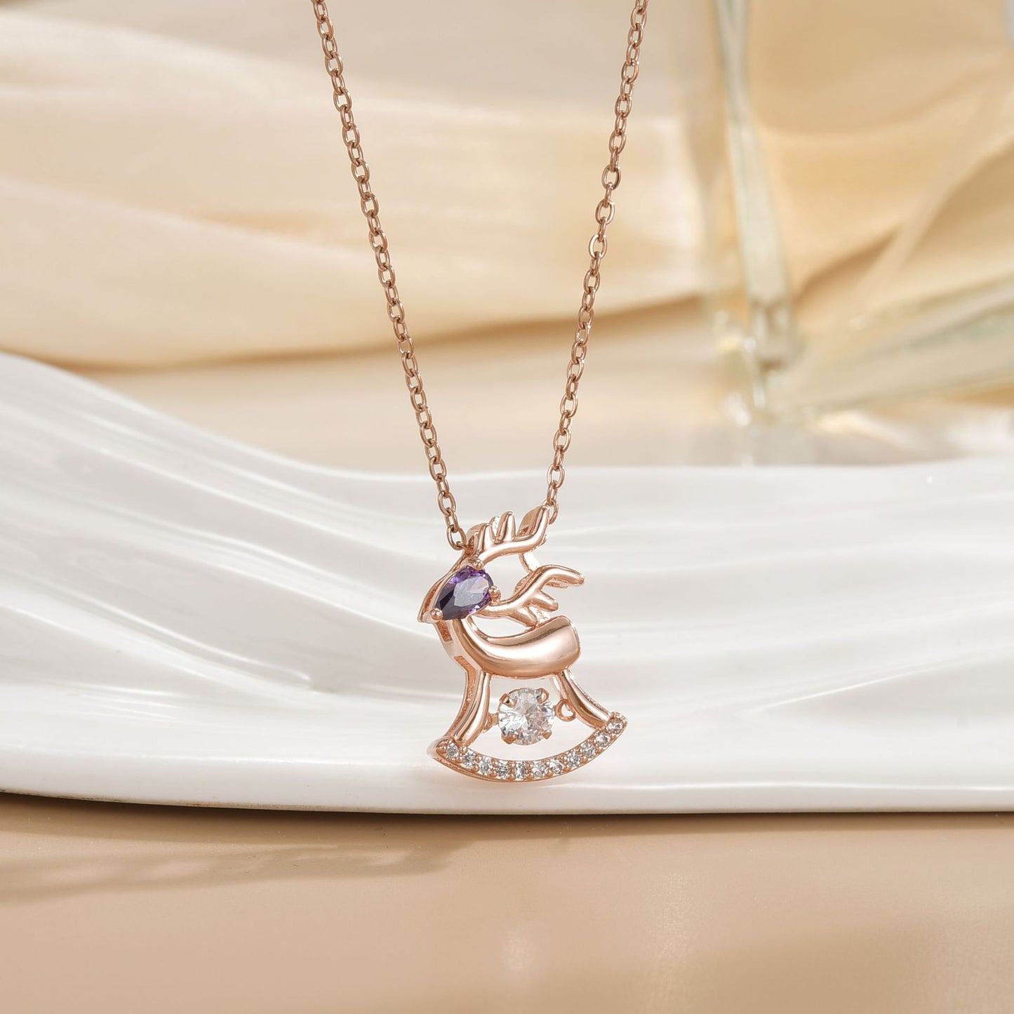 Women's Fading Smart For Simple Graceful Clover Clavicle Chain Niche Necklaces