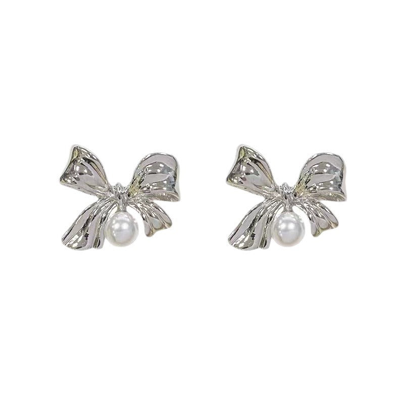 Women's Pearl Simple Sweet Cool Style Design Earrings