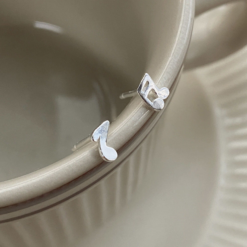 Women's For Simple Compact Love Heart Niche High Earrings