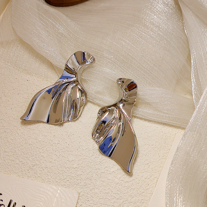 Pair Of Retro Affordable Luxury Mermaid Earrings