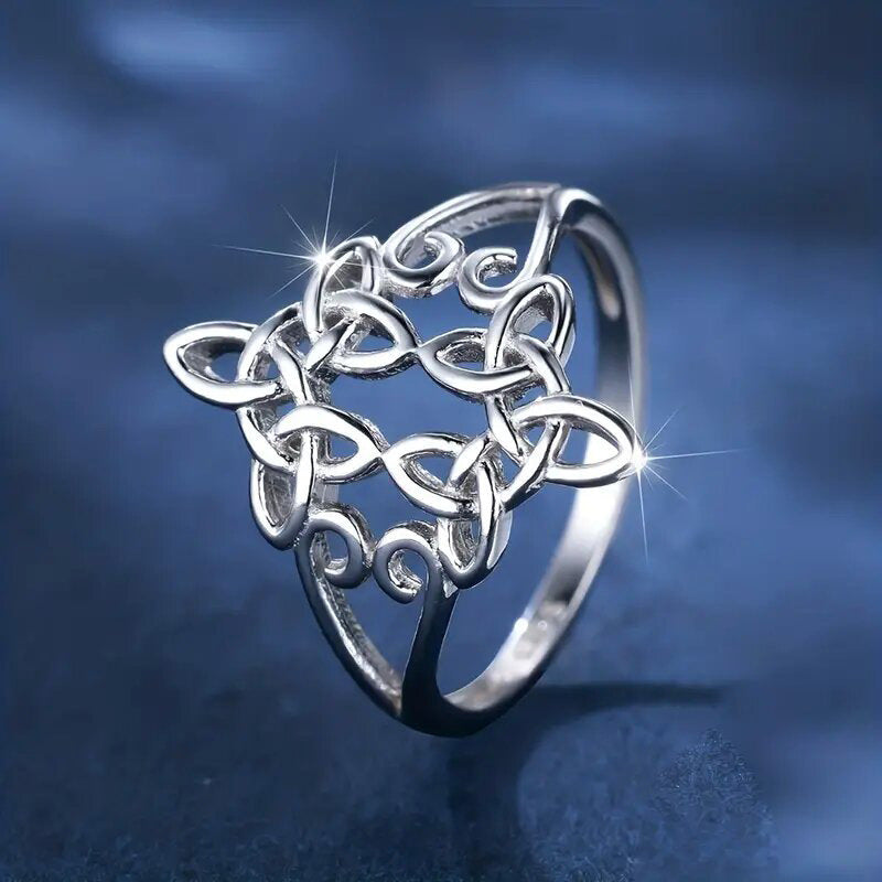 Geometric Cross Hollow Female Personality Pattern Ring