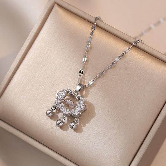 Women's Longevity Lock Creative Trendy Pulsatile Heart Safety Necklaces