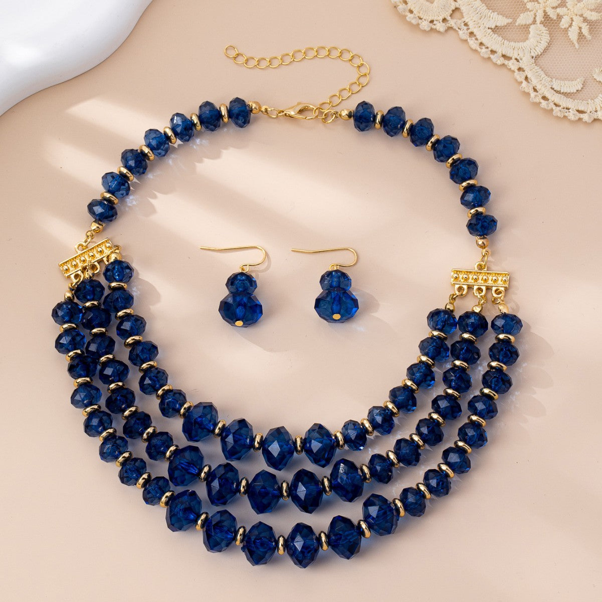 Women's Crystal Suite Retro Affordable Luxury Fashion Earrings
