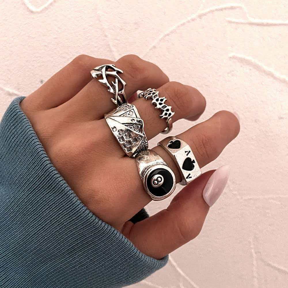 Creative Retro Dark Personality Spider Snake Bat Skull Double-headed Hip Rings