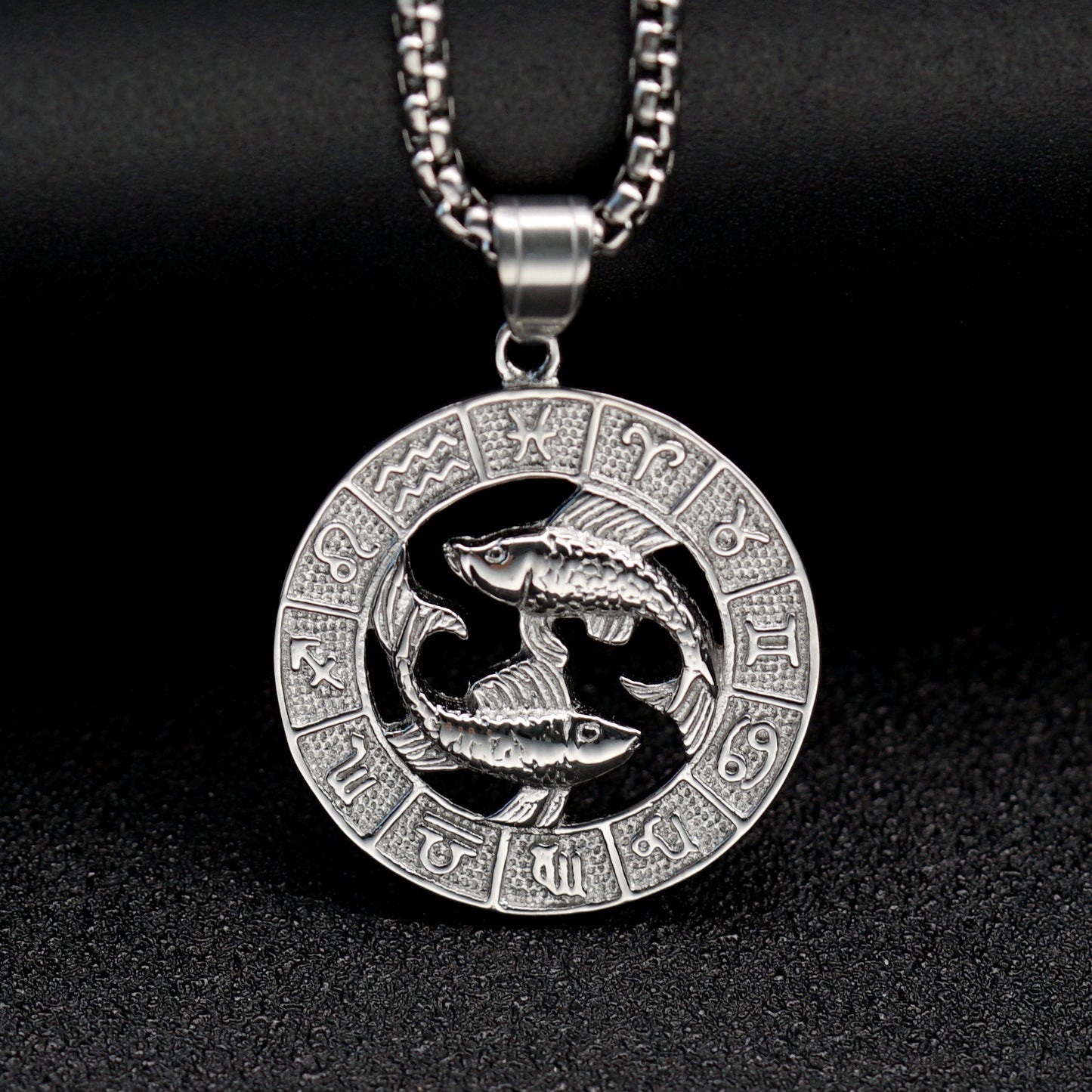 Trendy Retro Hollow Twee Constellation Personalized Pendant