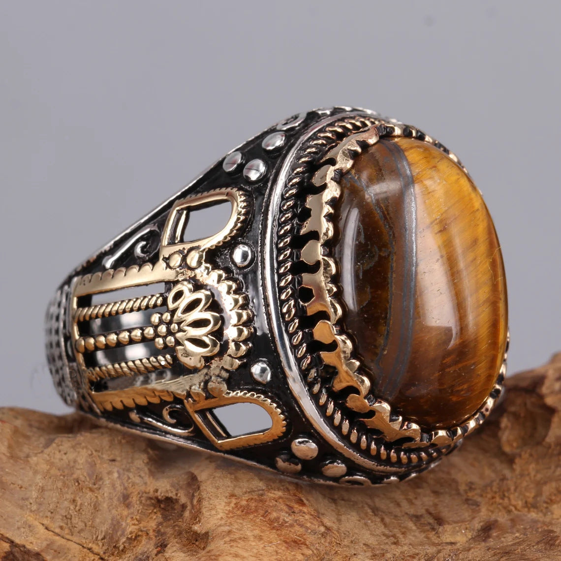 Personality Retro Two-tone Man's Black Agate Rings