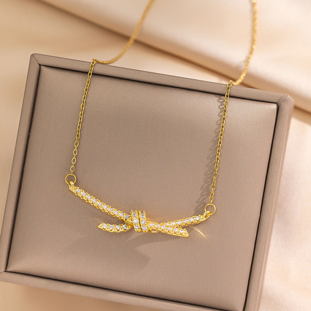 Women's Twisted String For Design Fashion Temperament Necklaces