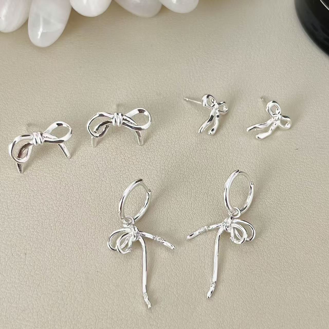 High-grade Sier Bow Affordable Luxury Fashion Elegant Commuter All Earrings