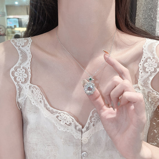 Big Diamond Chalcedony Full Inlaid Light Necklaces