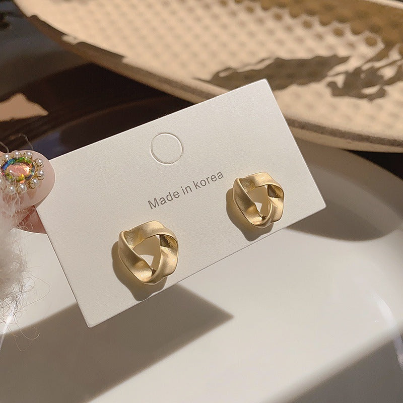 Women's Sier Needle Light Luxury Minority Pearl For Graceful Stud Earrings