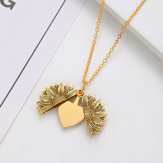 Blank No Words Material Holiday Gift Necklaces