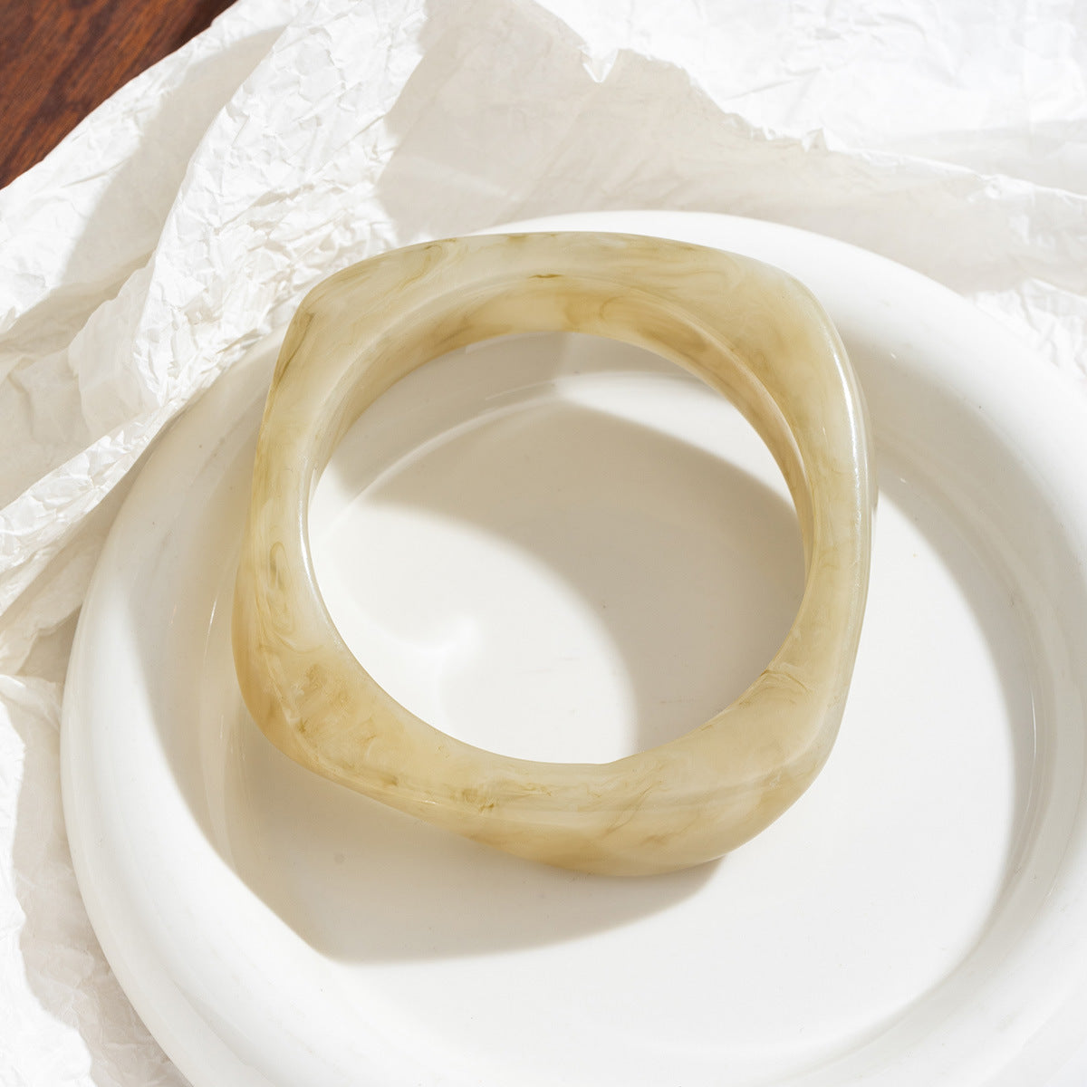 Women's Irregular Blooming Resin Curved Girlfriends Rings