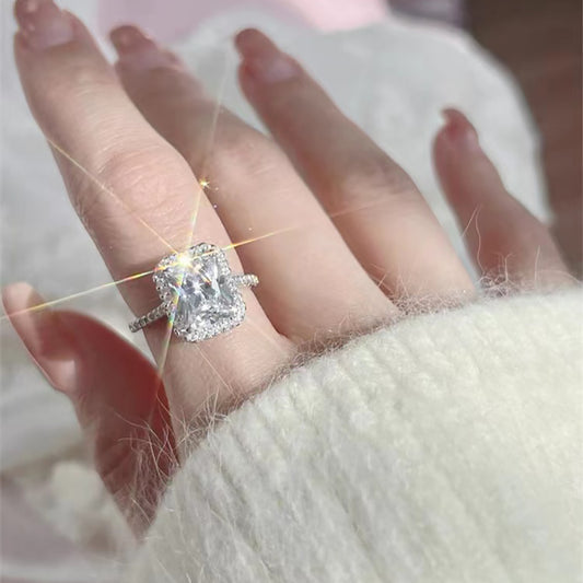 High Carbon Diamond Rock Candy Female Trendy Light Rings