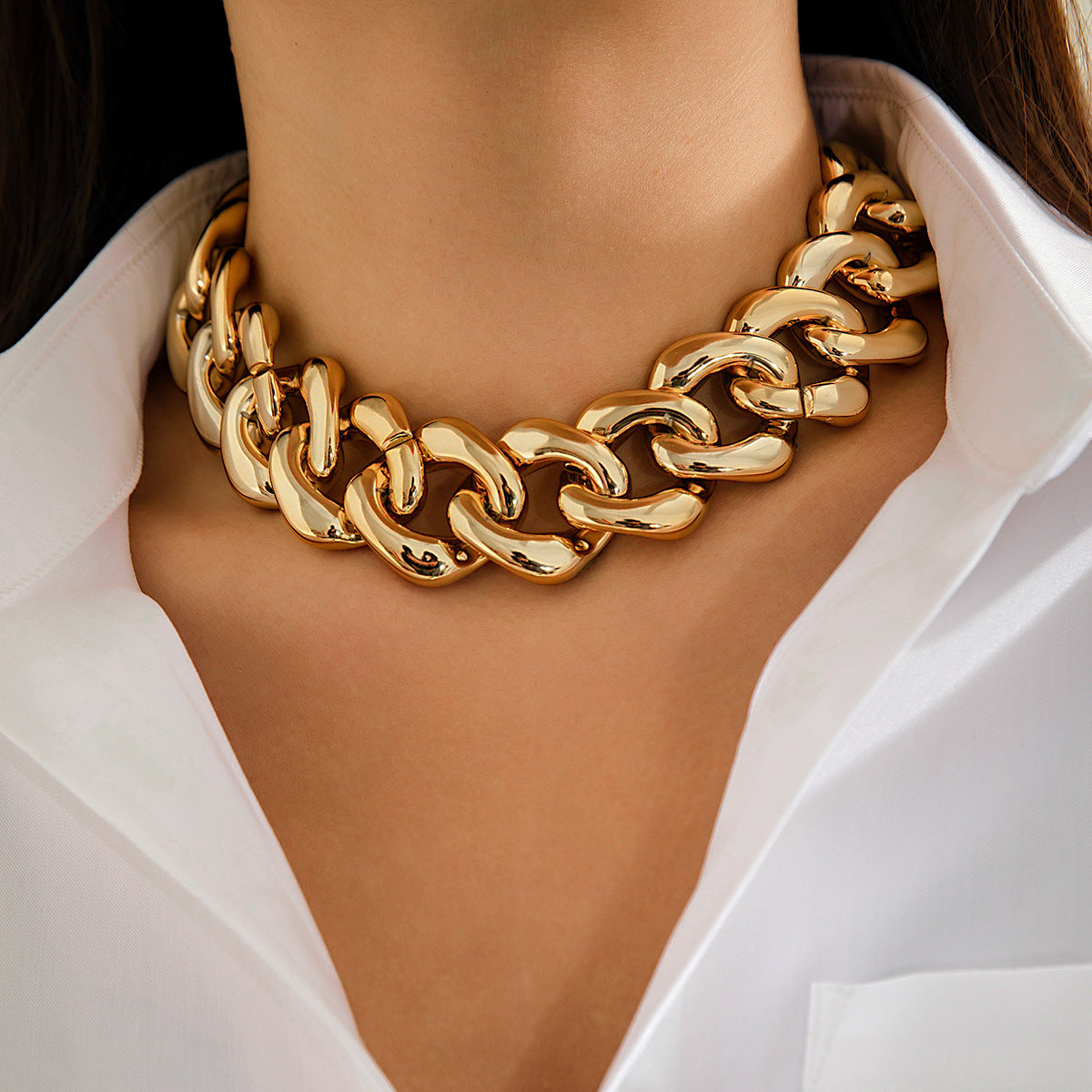 Women's Ornament Simple Personality Metal Chain Exaggerated Frosted Necklaces