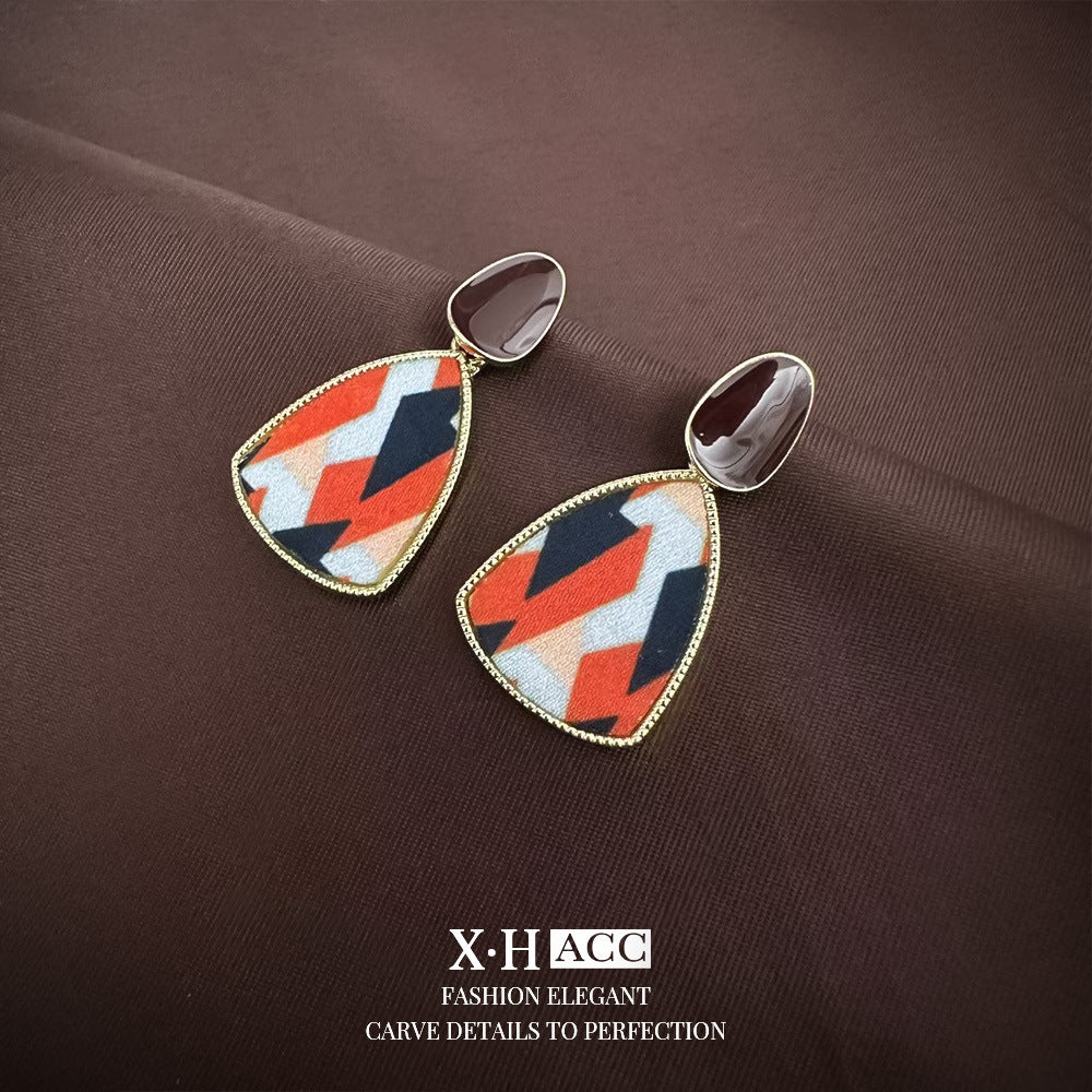 Retro Artistic Court Style Affordable Luxury Earrings