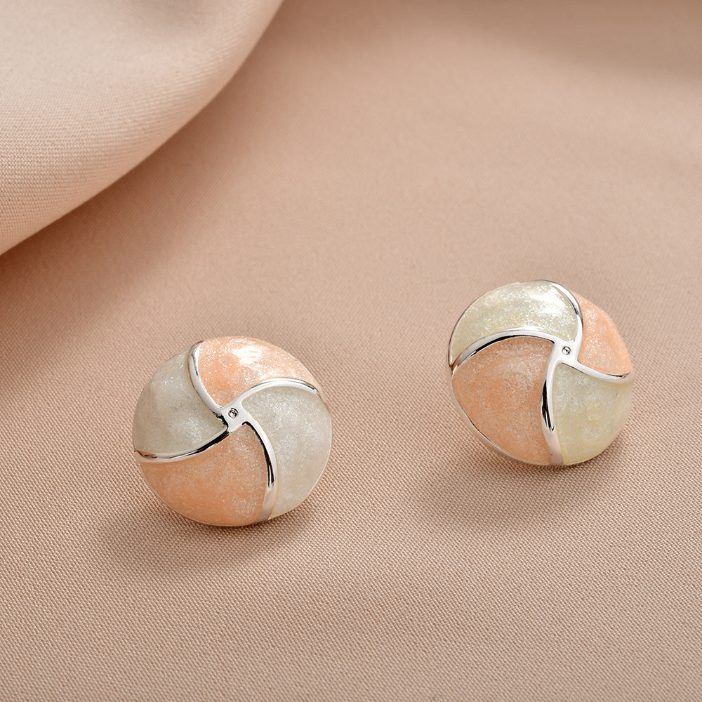 Women's Sweet Elegance Niche Design Ear Clip Earrings