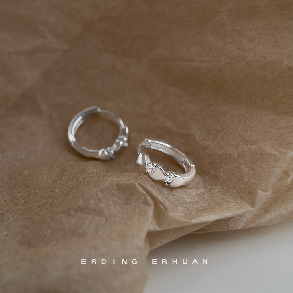 Cool Style Sier Heart-shaped Zircon Ear Earrings