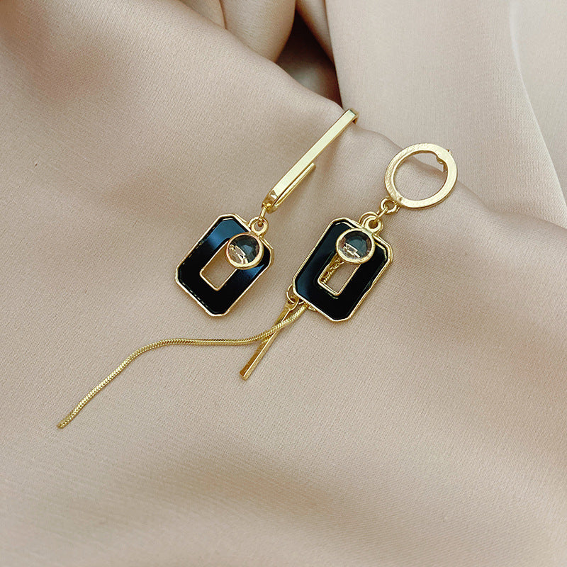 Women's Sier Needle Square Geometric Asymmetric Graceful Earrings