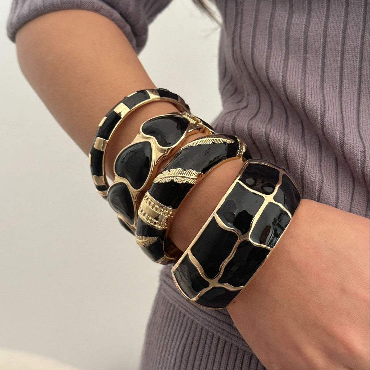 Women's Dripping Oil Open-ended Light Luxury Wave Bamboo Joint Twin Alloy Bracelets
