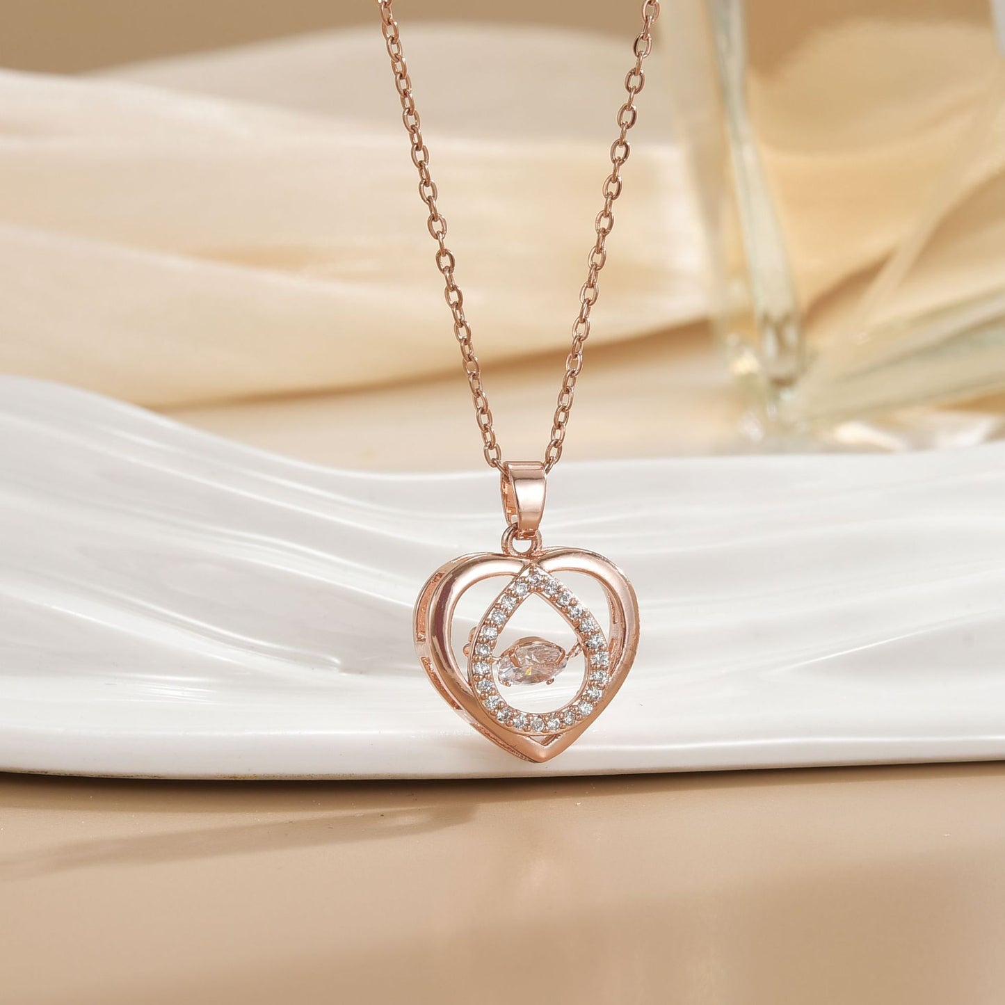 Women's Fading Smart For Simple Graceful Clover Clavicle Chain Niche Necklaces