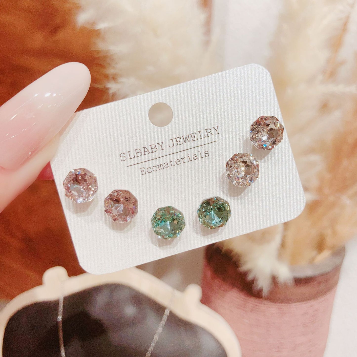 Women's Cool Geometric High-grade Minority Simple Color Stud Earrings
