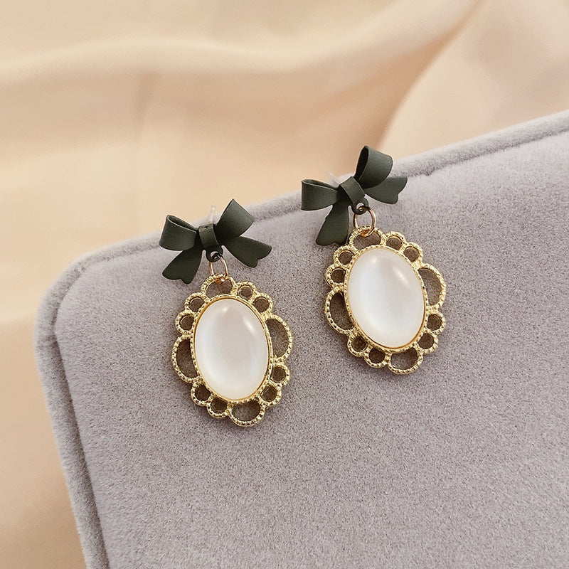 Light Luxury Sier Pin Pearl Niche Earrings