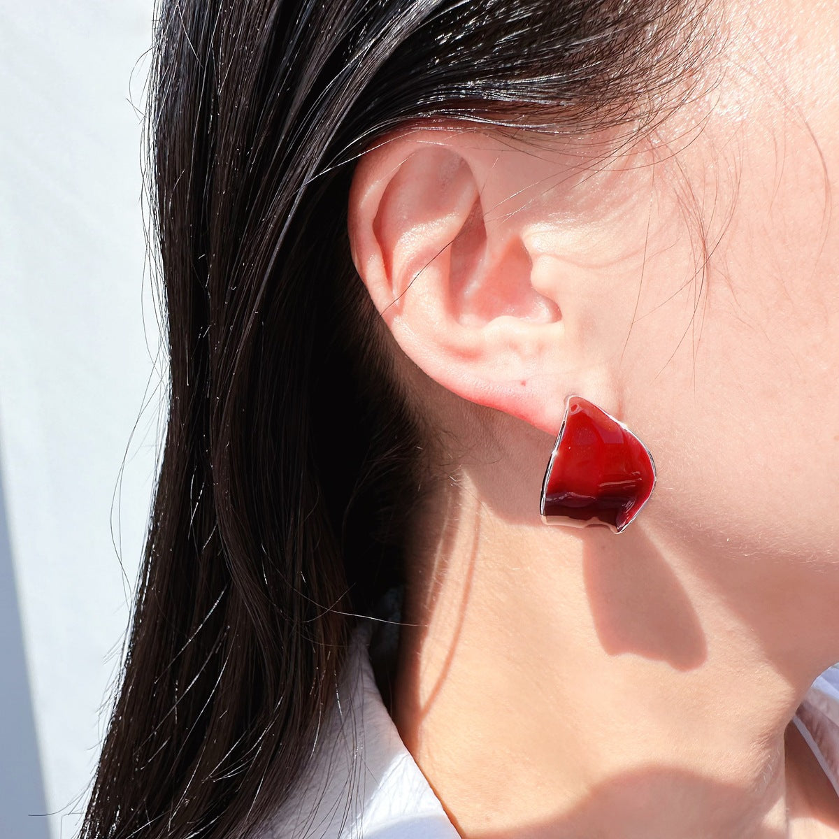 Red Enamel Curly Leaf-shaped Wine Wide Shaped Earrings