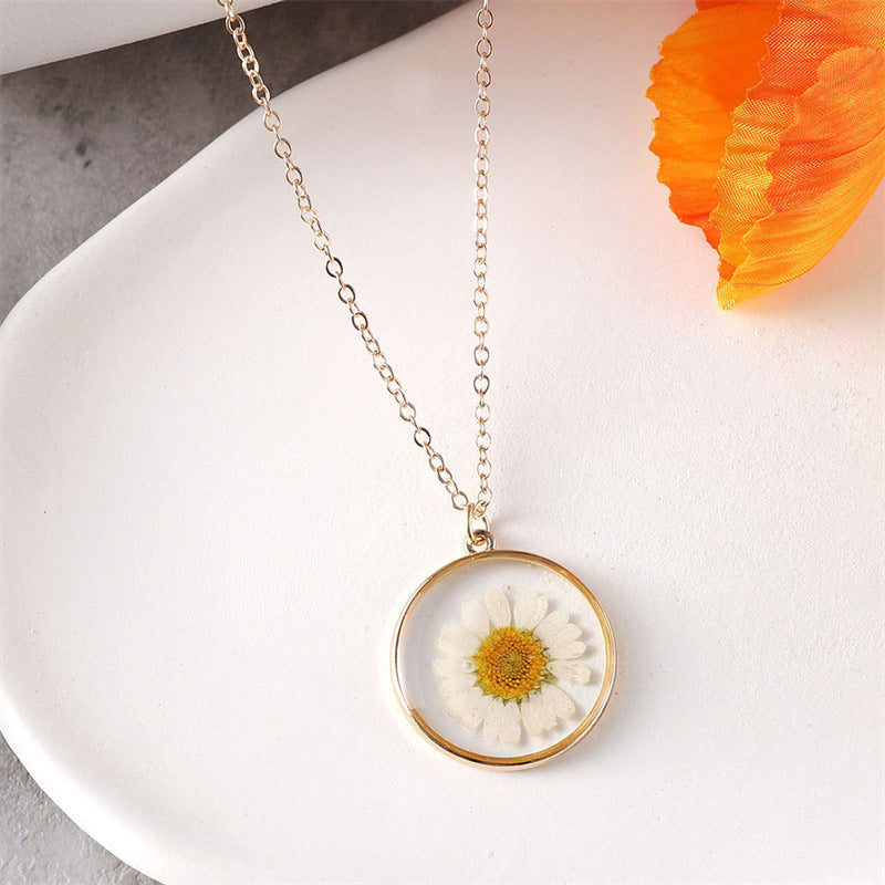 Retro Resin Dried Flower Mori Style Necklaces