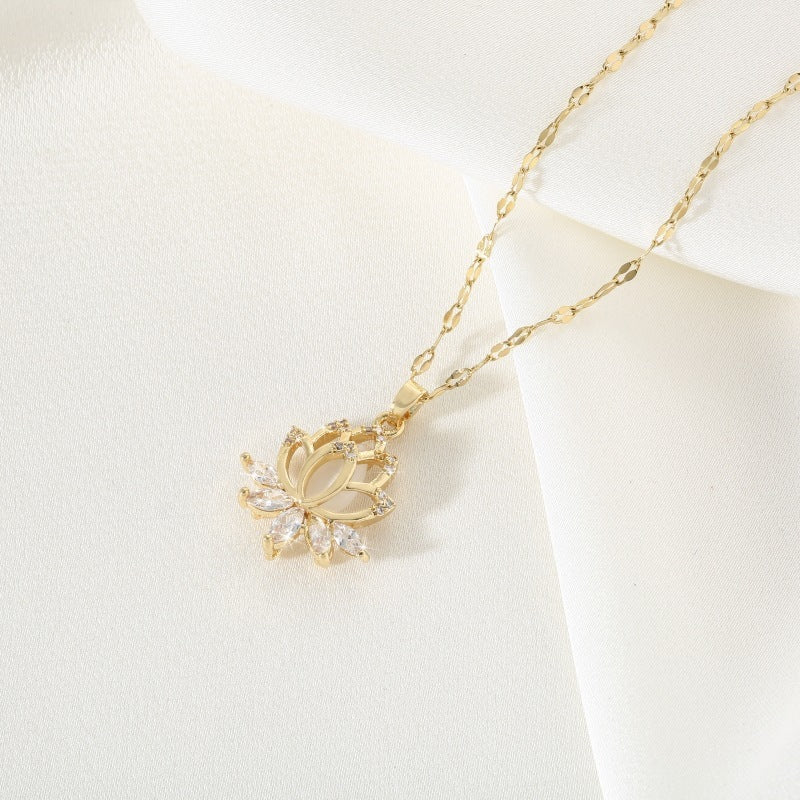Lip Chain Grid Copper Micro Inlay Opal Lotus Temperament Entry Necklace