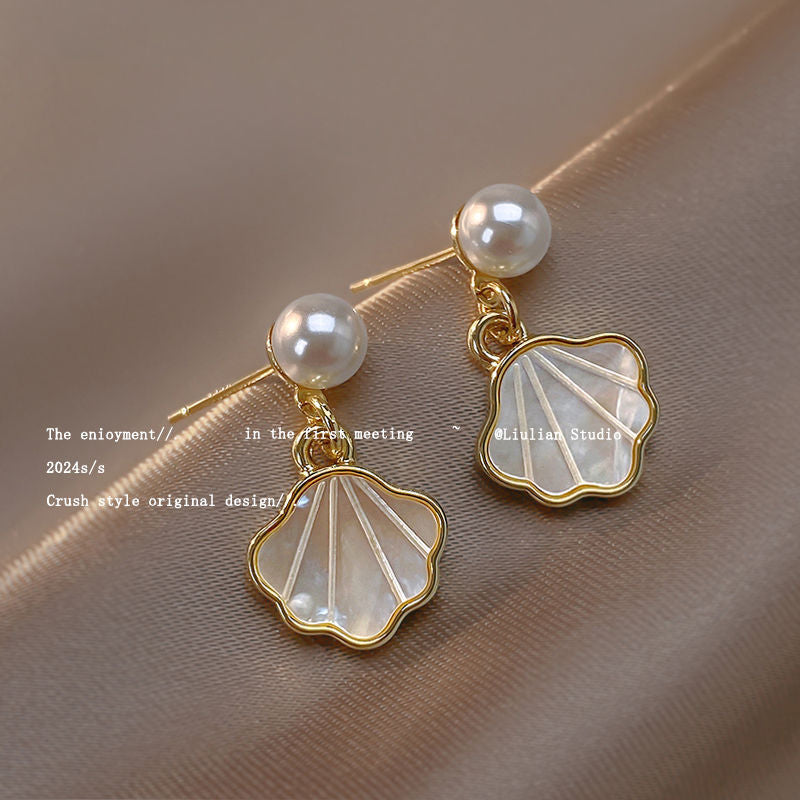 Pearl For Light Luxury Temperament High-grade Earrings