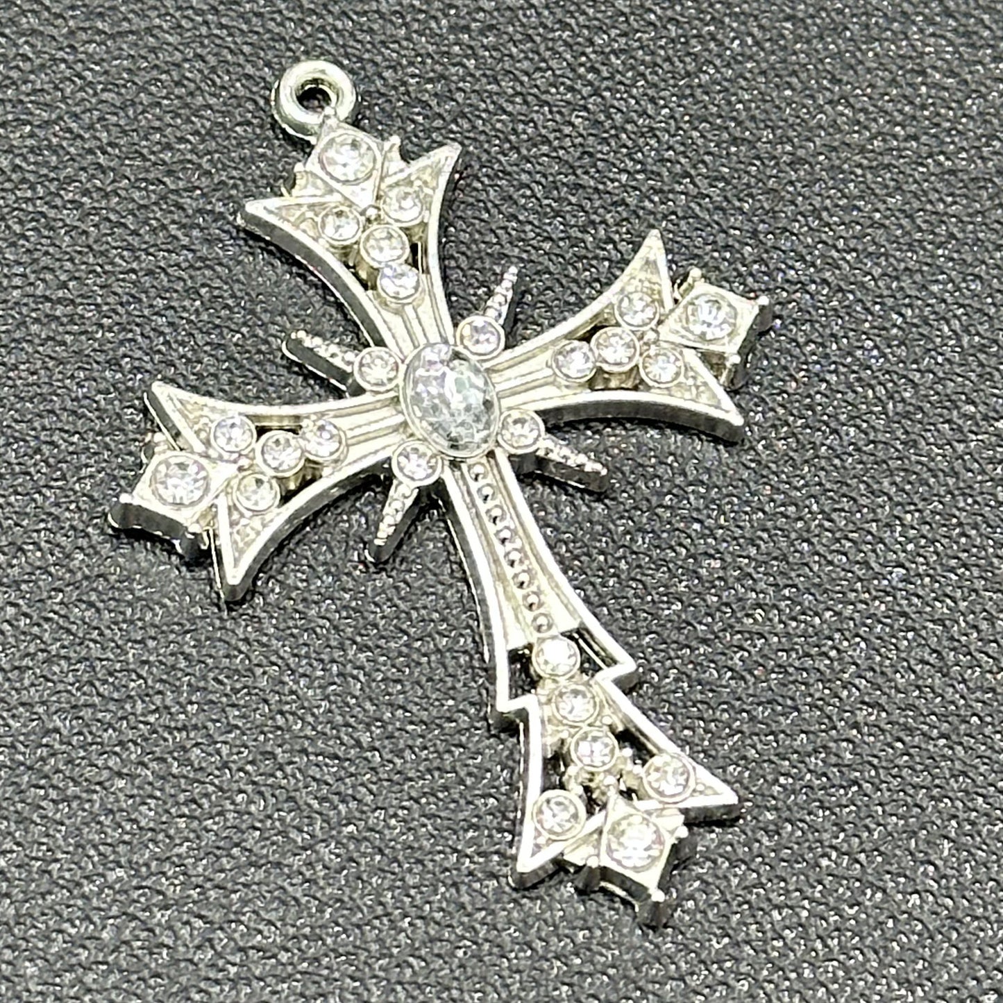 Diamond Cross Male Female Personality Hip Hop Alloy Sweater Pendant