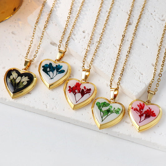 Fresh Stainless Steel Love Heart Grass Vintage Pendants