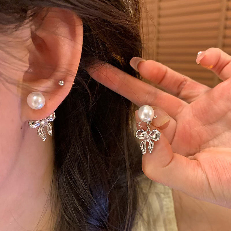 Women's Vintage Pearl Light Luxury Fashion High Sense Earrings