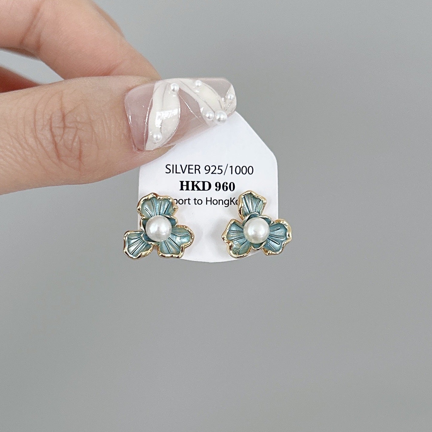 Women's Freshwater Pearl Ear French Retro Design Earrings