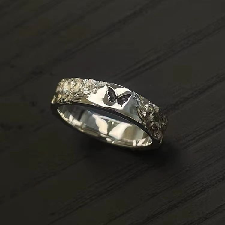 Good-looking Female Party Couple For Girlfriend Rings