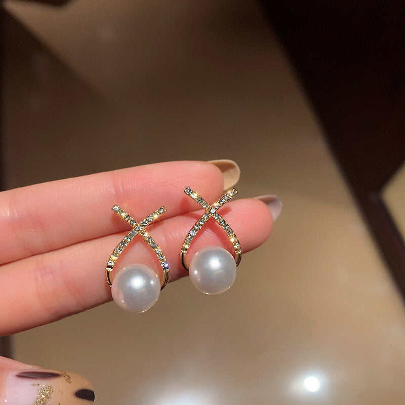 Light Luxury Sier Pin Pearl Niche Earrings