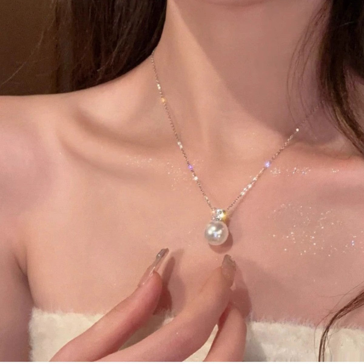 Women's Light Luxury High-grade Design Accessories Clavicle Necklaces