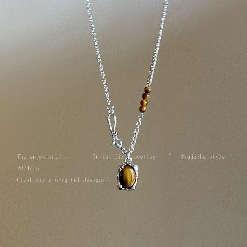 Women's Tiger Eye Chinese Style Twin Niche Graceful Clavicle Necklaces