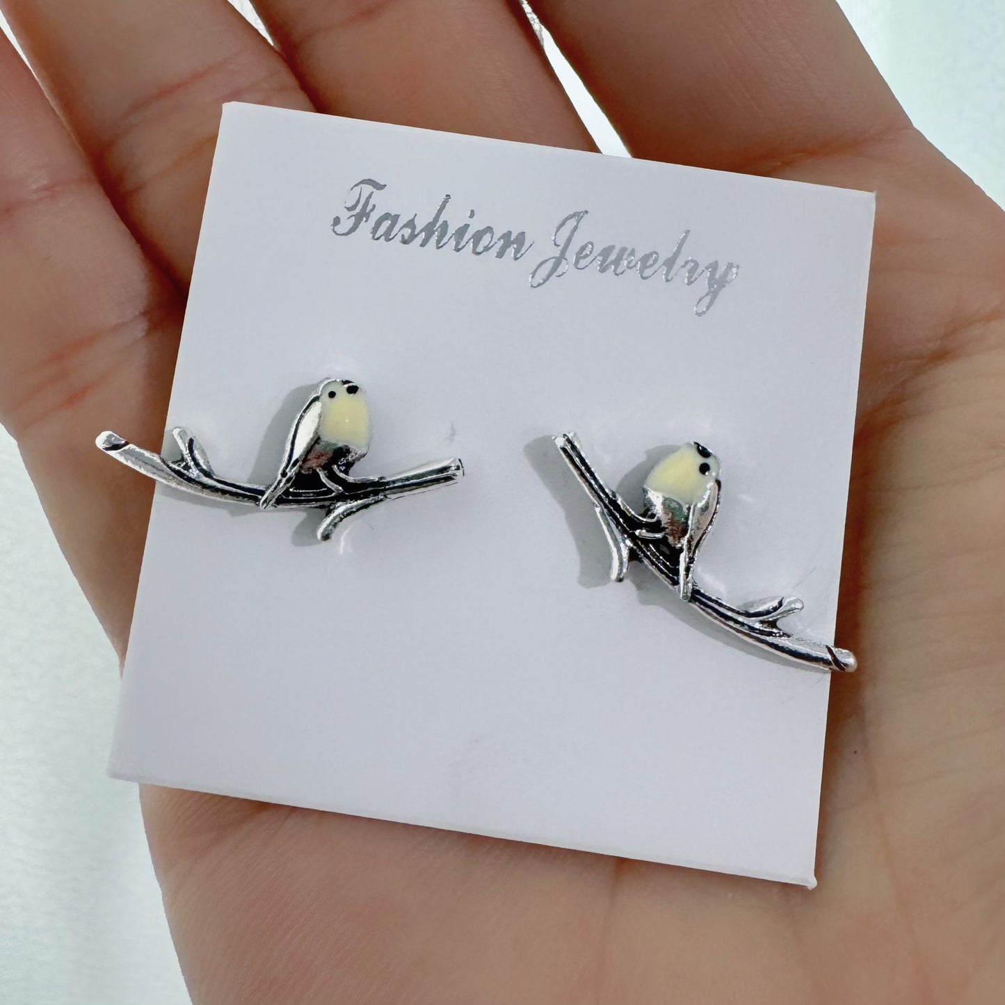 Women's Retro Colorful Bird Drop Oil Minority Simple Advanced Earrings